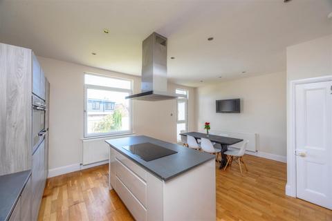 256 Carter Knowle Road, Sheffield, S7 2EB
