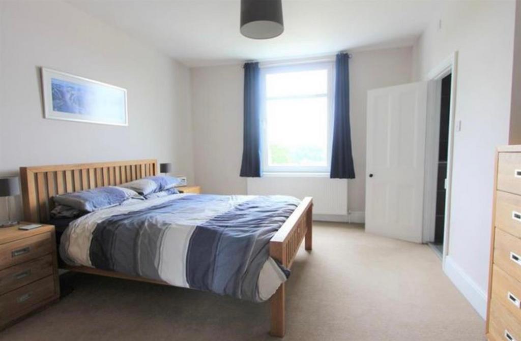 Bedroom.jpg