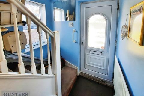 2 bedroom end of terrace house for sale, Amersham Crescent, Peterlee, County Durham, SR8 5JJ