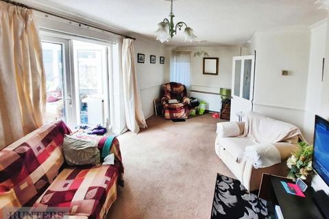 2 bedroom end of terrace house for sale, Amersham Crescent, Peterlee, County Durham, SR8 5JJ