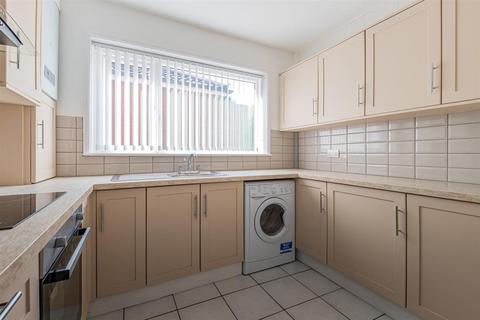 2 bedroom apartment to rent, Carisbrooke Way, Cardiff CF23