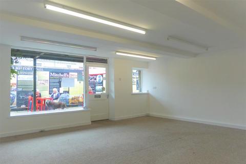 Shop to rent, Old Kings Arms Lane, Cockermouth CA13