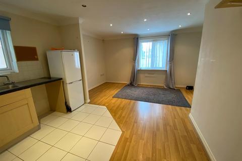 1 bedroom apartment for sale, Capstan Drive, Rainham