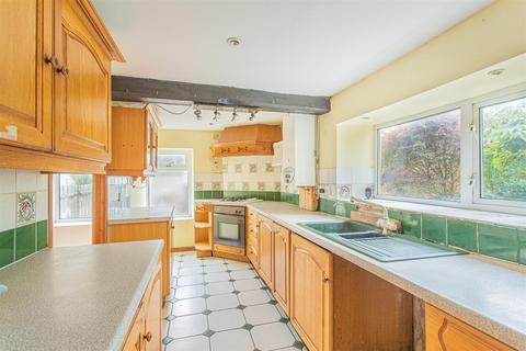 38 Shurnhold, Melksham, SN12 8DG