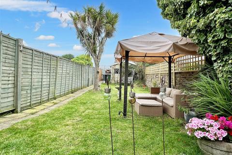 3 bedroom terraced house for sale, Seaside, Eastbourne