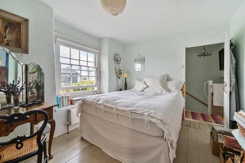 3 bedroom semi-detached house for sale, Castle Street, Totnes