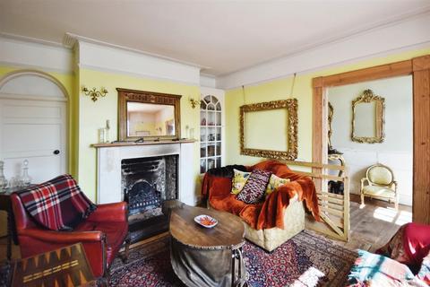 4 bedroom terraced house for sale, Strand On The Green, London