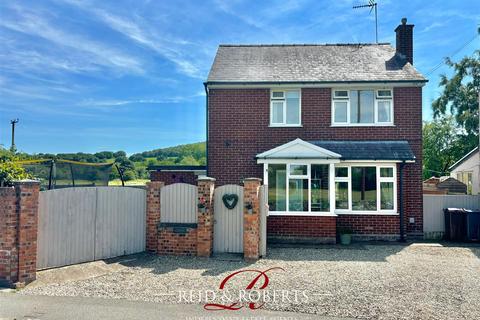 3 bedroom detached house for sale, Sarn Lane, Caergwrle, Wrexham