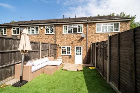 2 bedroom house for sale, Conway Close, Frimley, Camberley GU16