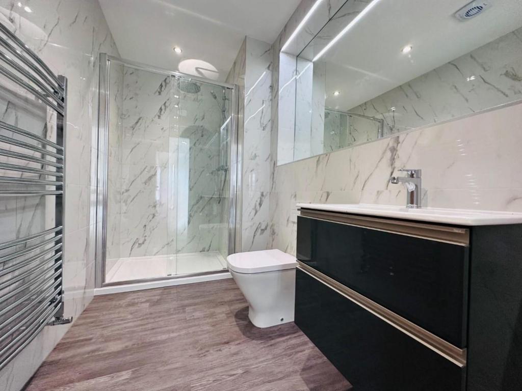 Ensuite