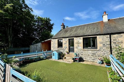 2 bedroom end of terrace house for sale, Woodburn Place, Grantown on Spey