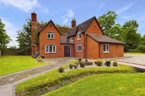 4 bedroom detached house for sale, Churcham, Gloucester