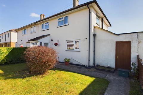 3 bedroom semi-detached house for sale, Meadowleaze, Longlevens, Gloucester