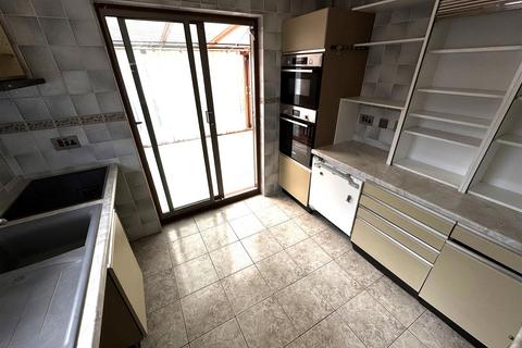 12 Birchover Way, Allestree, Derby, DE22 2QJ