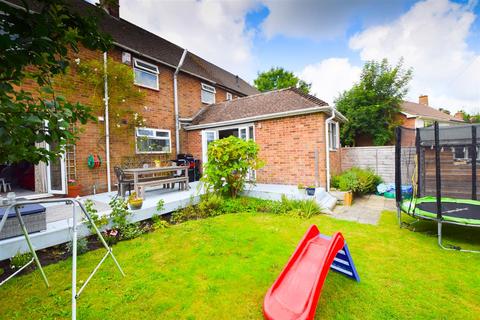 3 bedroom terraced house for sale, Marley Rise, Battle