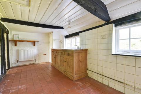 4 bedroom semi-detached house for sale, Stone, Tenterden