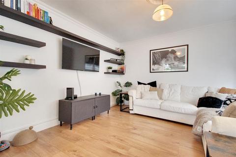 2 bedroom flat for sale, Alexandra Road, Worthing