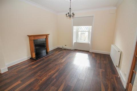 3 bedroom flat to rent, Bourtree Place, Hawick