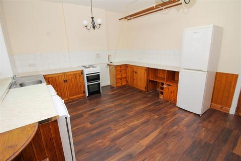 3 bedroom flat to rent, Bourtree Place, Hawick