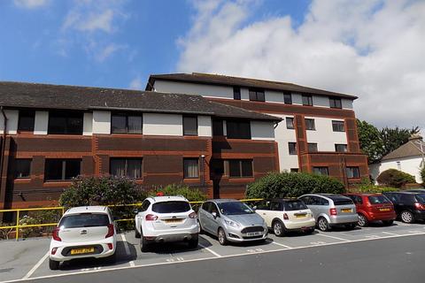 2 bedroom retirement property for sale, Sunningdale Court, Gordon Place, Southend-On-Sea