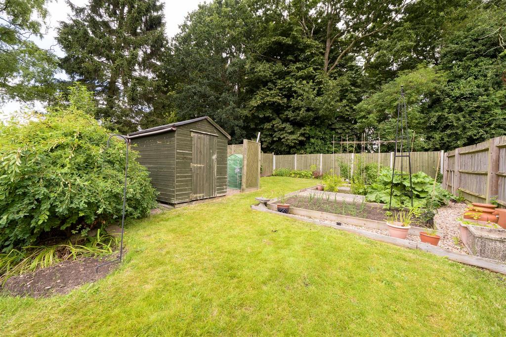 Good Sized Rear Garden