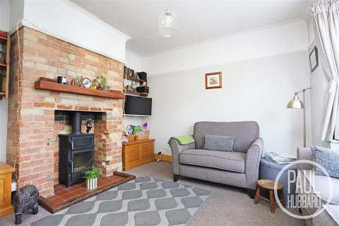 2 bedroom terraced house for sale, Rochester Road, Pakefield, NR33