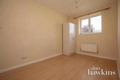 6 Meadow Close, Wootton Bassett, Swindon, SN4 7JL