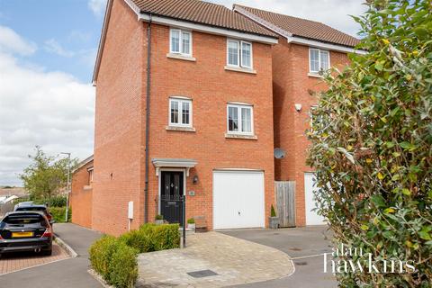 4 bedroom townhouse for sale, Blain Place, Royal Wootton Bassett, Swindon