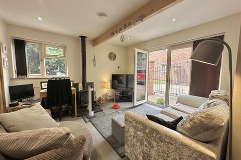 1 bedroom flat to rent, Barn Close, Derby DE74