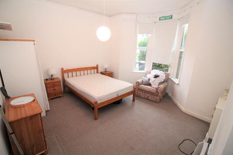 3 bedroom terraced house for sale, Brighton Road, Redland, Bristol