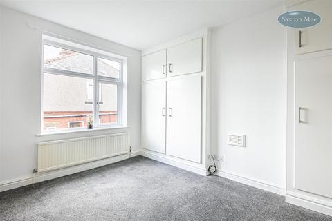 2 Marsden Road, Stocksbridge, Sheffield, S36 1EE