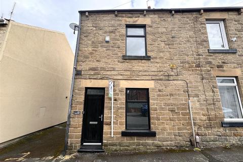 2 bedroom end of terrace house to rent, Stocks Lane, Barnsley