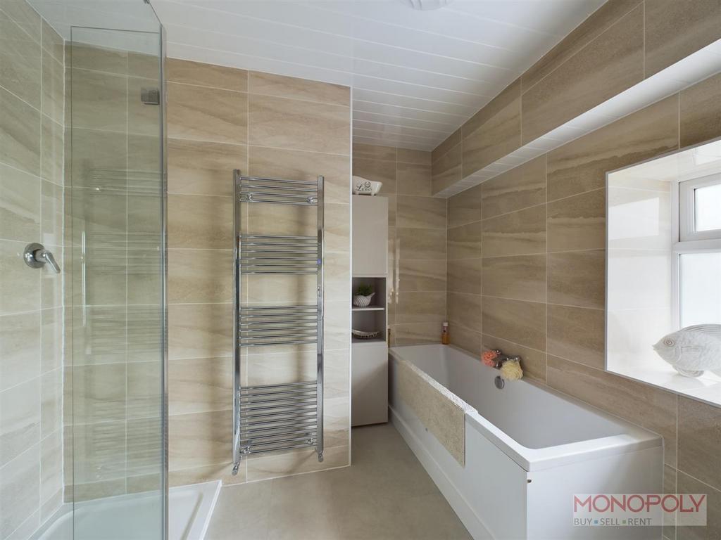 Family bathroom