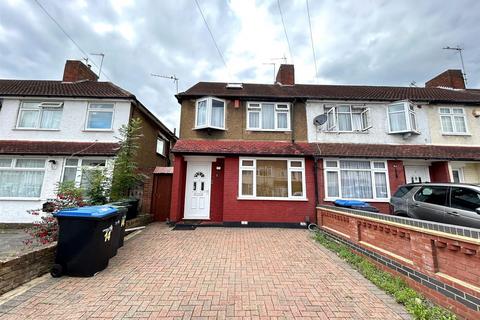 3 bedroom house to rent, Shaw Road, Enfield EN3