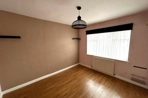 3 bedroom house to rent, Shaw Road, Enfield EN3