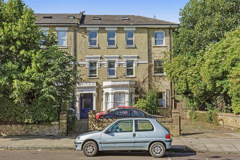 3 bedroom flat for sale, Turle Road, Finsbury Park