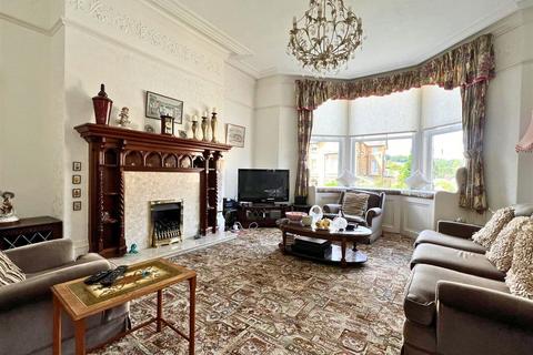 5 bedroom semi-detached house for sale, Trinity Road, Scarborough