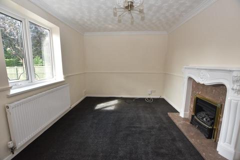 2 bedroom semi-detached house to rent, Statham Avenue, New Tupton, Chesterfield