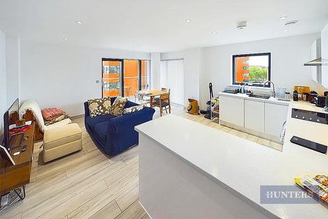 2 bedroom flat for sale, The Blake Building, Ocean Village, Southampton