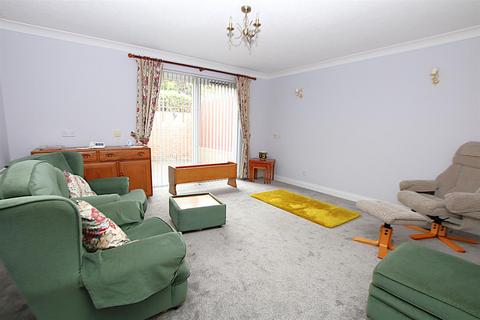 2 bedroom semi-detached bungalow for sale, Wootton Brook Close, East Hunsbury