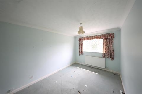 2 bedroom detached bungalow for sale, Shropshire Close, Hull