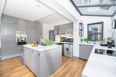 14 Junction Road, London, W5 4XL
