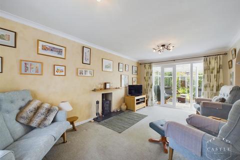 4 bedroom detached house for sale, Wesley Close, Sapcote, Leicester