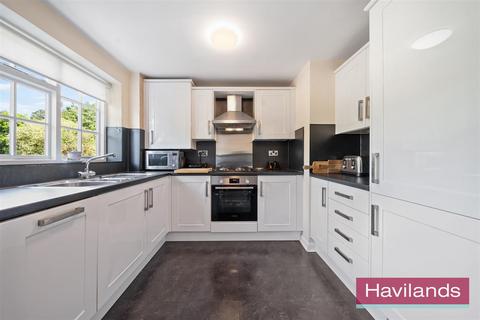 4 bedroom townhouse for sale, Hoppers Road, London