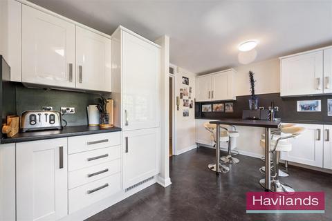 4 bedroom townhouse for sale, Hoppers Road, London