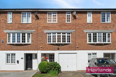 4 bedroom townhouse for sale, Hoppers Road, London