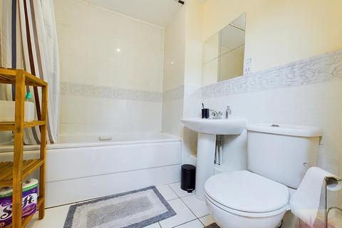 1 bedroom flat to rent, Birch View, Hindes Road, Harrow