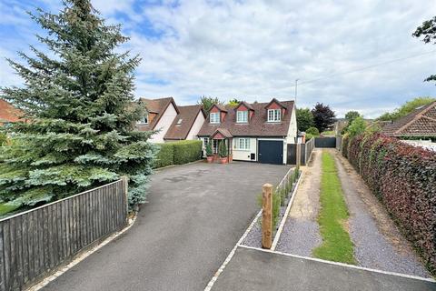 4 bedroom detached bungalow for sale, Halton Lane, Wendover HP22