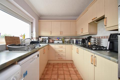 5 bedroom detached house for sale, Ghyllside Way, Hastings