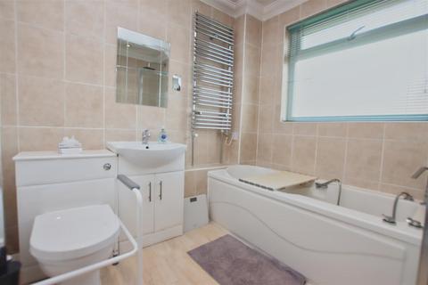 1 Welbeck Close, Borehamwood, WD6 1UG